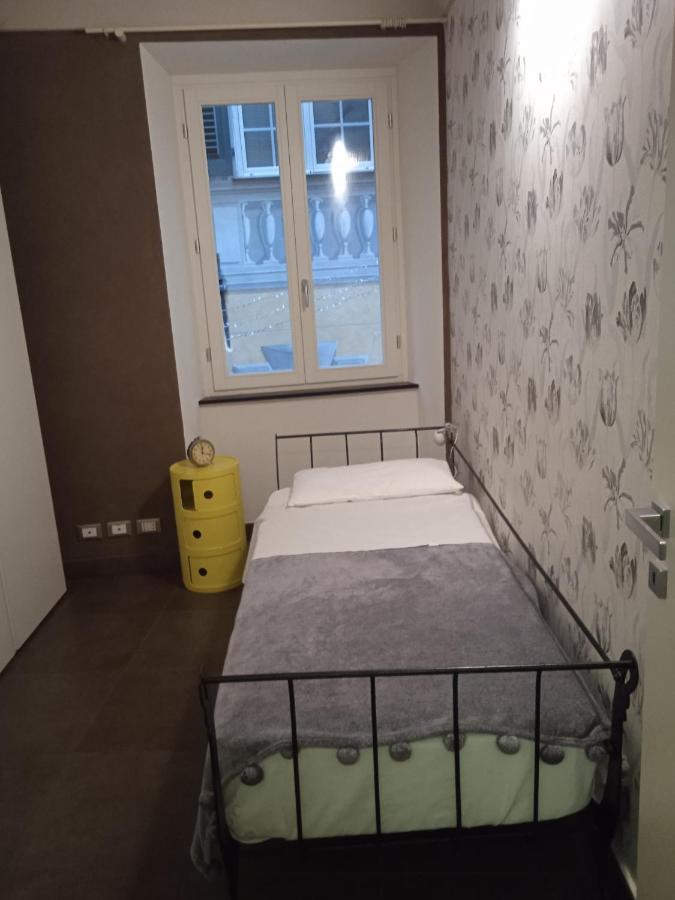 A Casa Di Chicca Apartment Savona Bagian luar foto